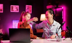 Мастерство убеждения: кипит работа на форуме социальной инженерии.