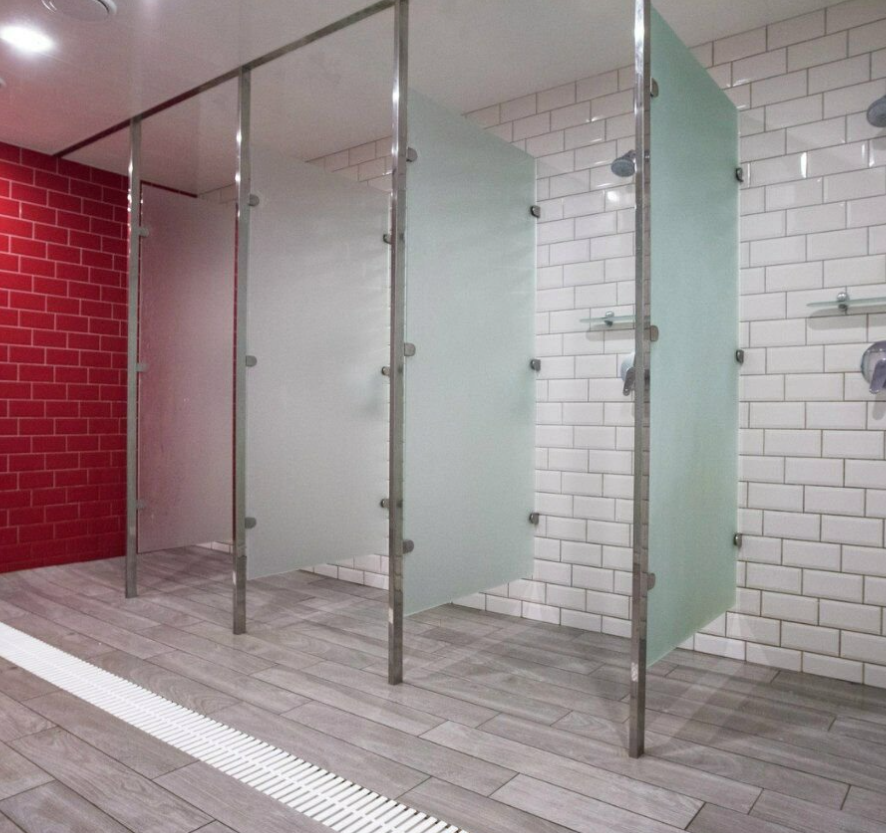 Душевые перегородки из пластика ваш путь к современному интерьеру